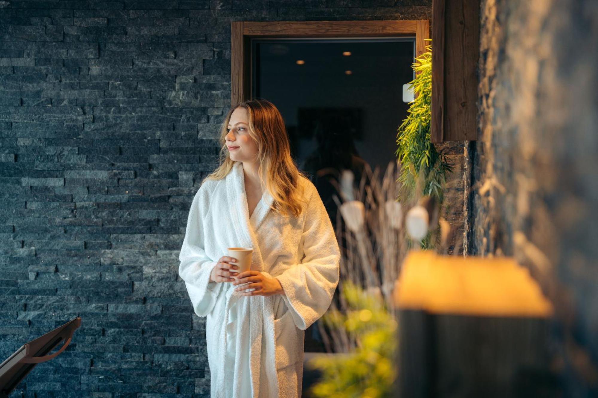 Boutique Hotel Corbetta - Spa 60M2 - La Montagne A 5 Minutes De L'Autoroute A12 Aux Paccots Sur Montreux - Nouveau Loft Familial - Profitez Du Lac Leman Et Des Montagnes En Meme Temps Les Paccots Kültér fotó
