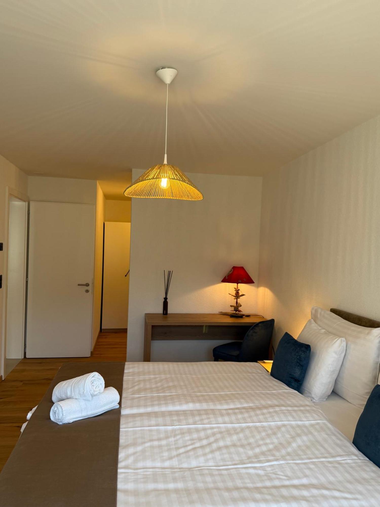 Boutique Hotel Corbetta - Spa 60M2 - La Montagne A 5 Minutes De L'Autoroute A12 Aux Paccots Sur Montreux - Nouveau Loft Familial - Profitez Du Lac Leman Et Des Montagnes En Meme Temps Les Paccots Kültér fotó
